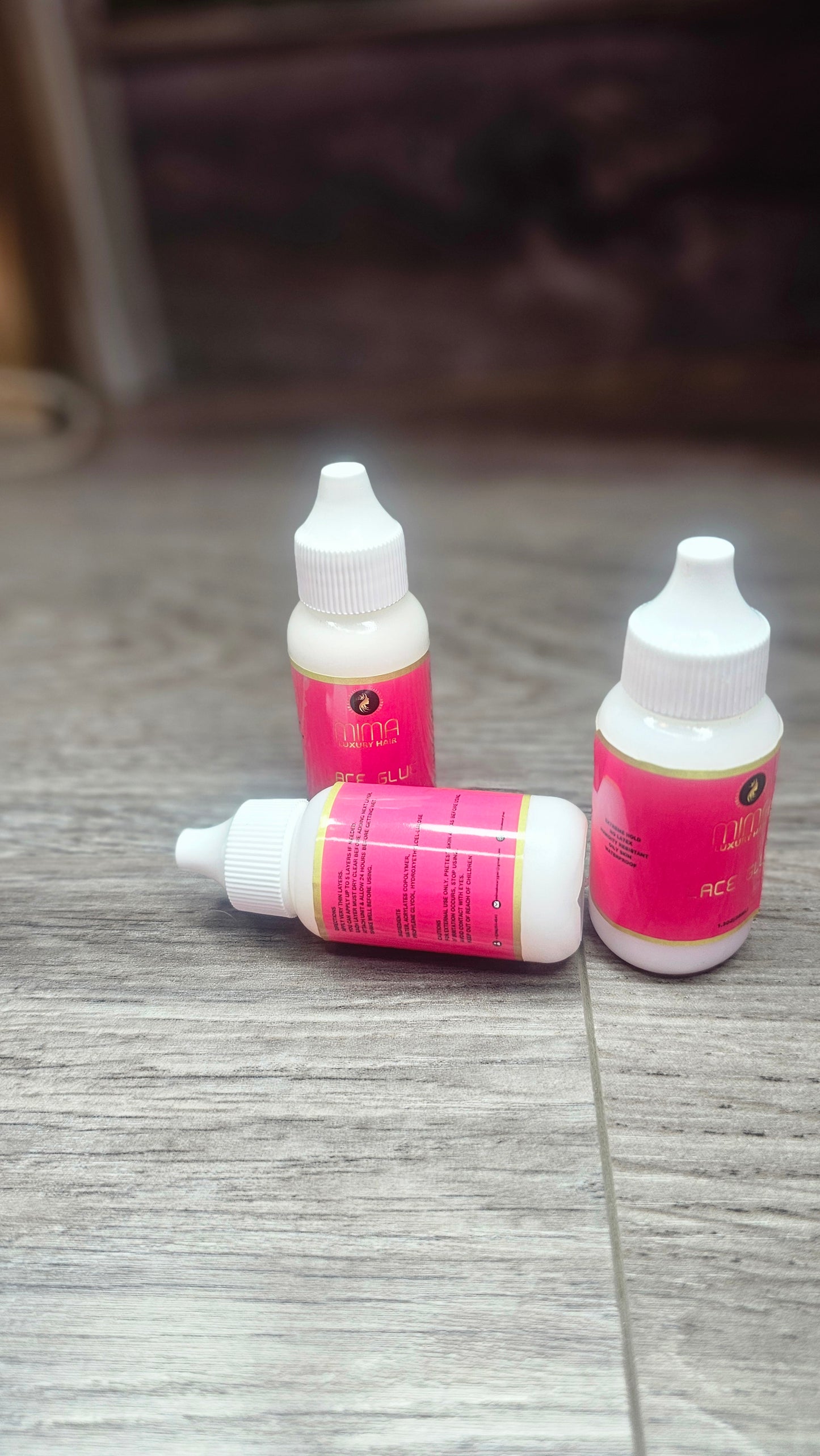 Mima Extreme Hold Lace Glue for Wigs, Waterproof, Invisible Bonding, 1.3 Ounce