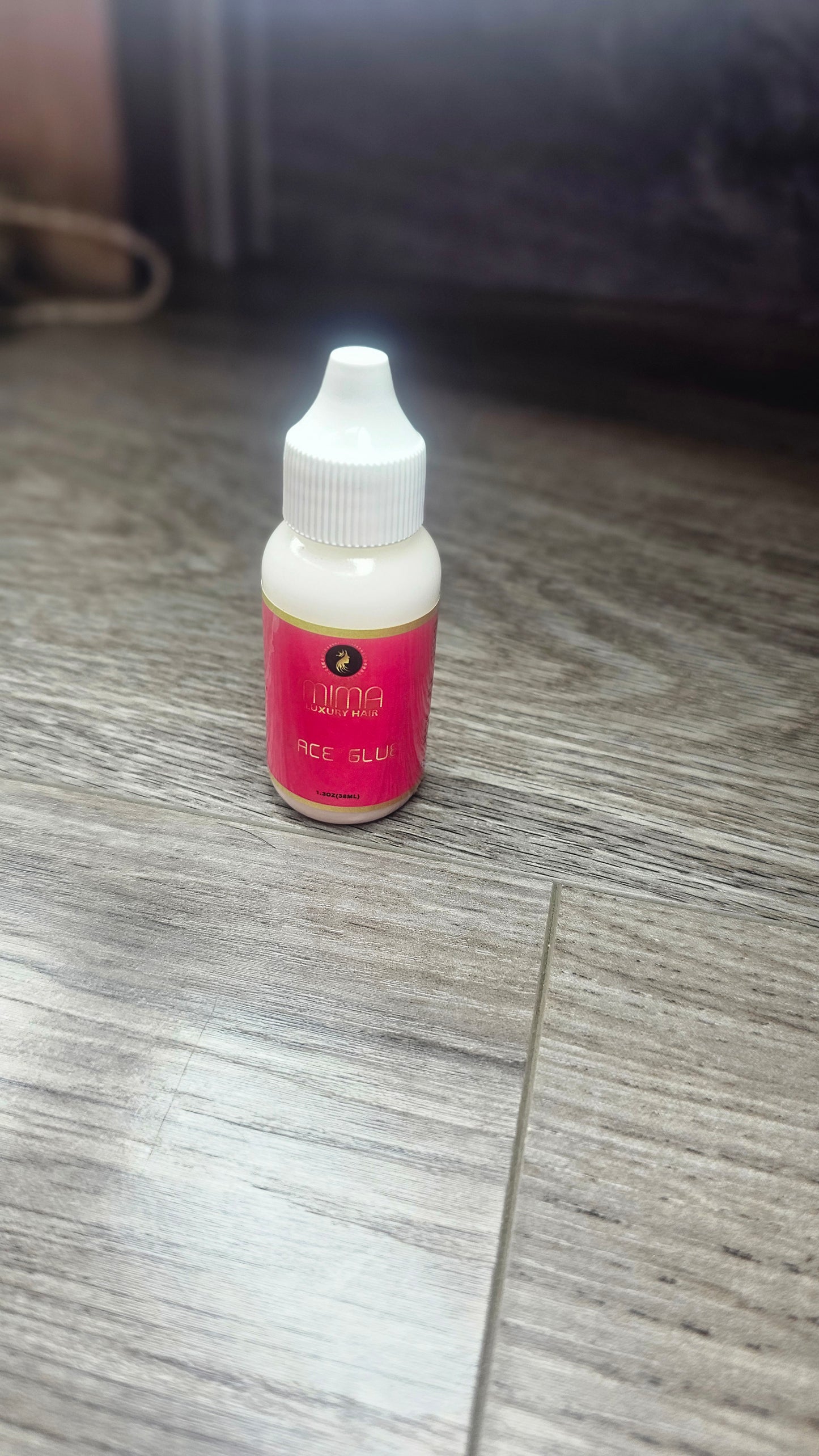 Mima Extreme Hold Lace Glue for Wigs, Waterproof, Invisible Bonding, 1.3 Ounce